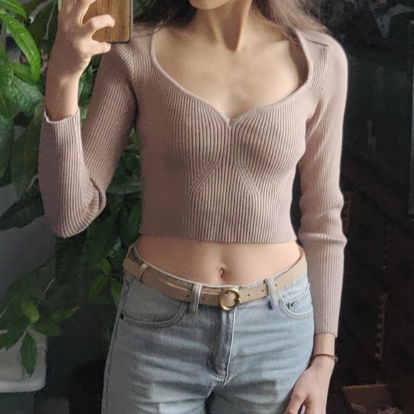 NWT Sweetheart neck crop ribbed sweater - Picture 3 of 9